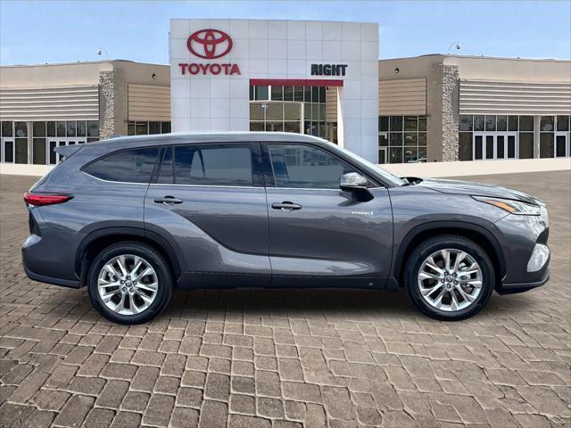 used 2021 Toyota Highlander Hybrid car, priced at $38,680