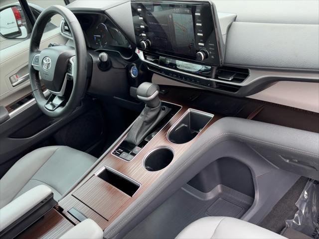 used 2023 Toyota Sienna car, priced at $38,021