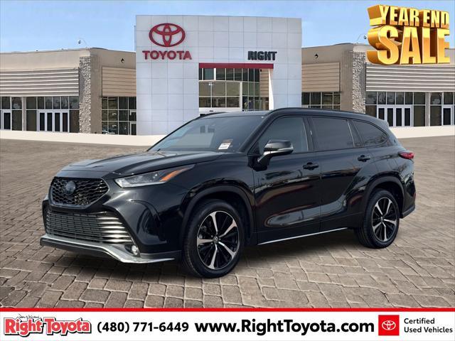 used 2021 Toyota Highlander car, priced at $34,977