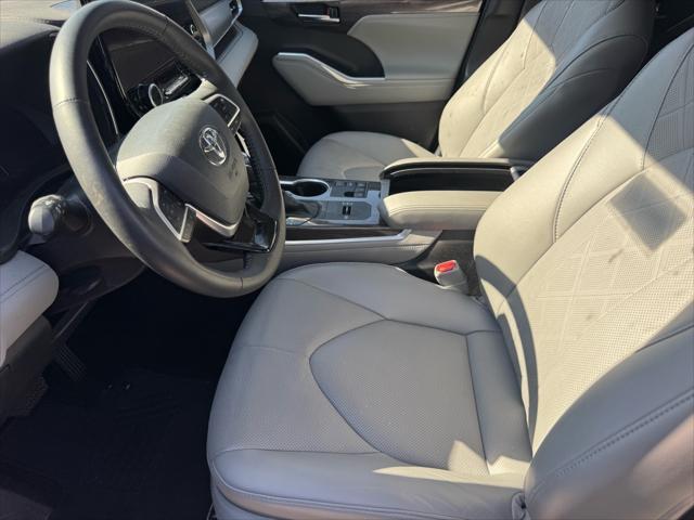 used 2024 Toyota Highlander car, priced at $50,038