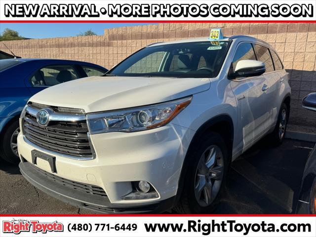 used 2015 Toyota Highlander Hybrid car, priced at $24,857