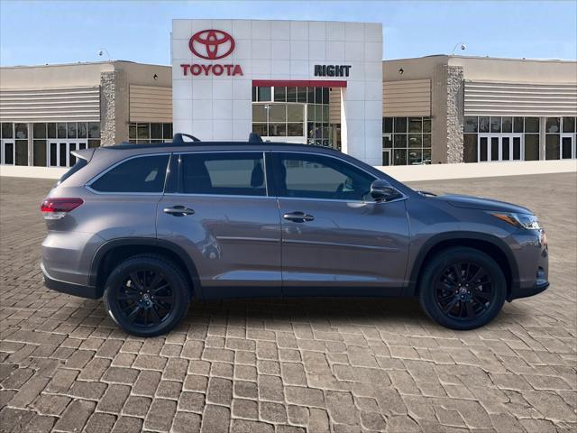 used 2019 Toyota Highlander car, priced at $24,987