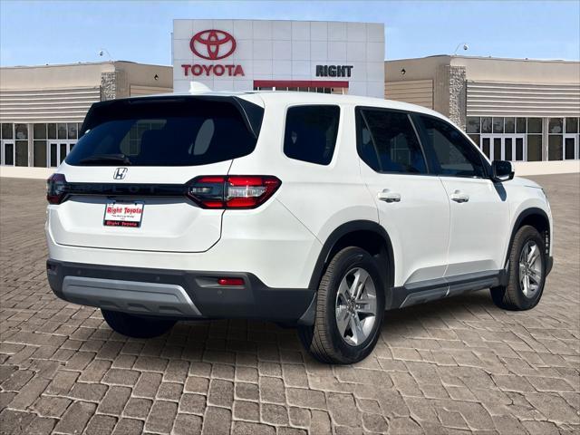 used 2025 Honda Pilot car, priced at $39,235