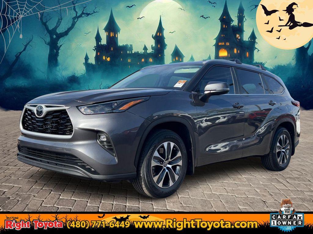 used 2024 Toyota Highlander car, priced at $38,880