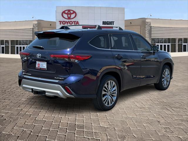 used 2021 Toyota Highlander car, priced at $34,255