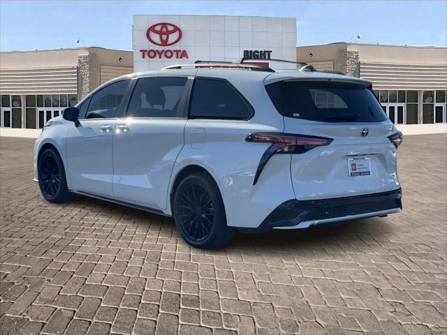 used 2021 Toyota Sienna car, priced at $38,971