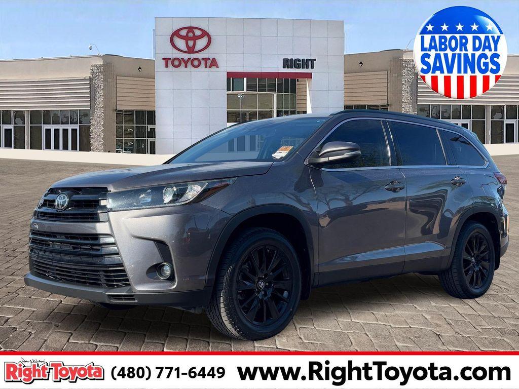 used 2019 Toyota Highlander car, priced at $24,622