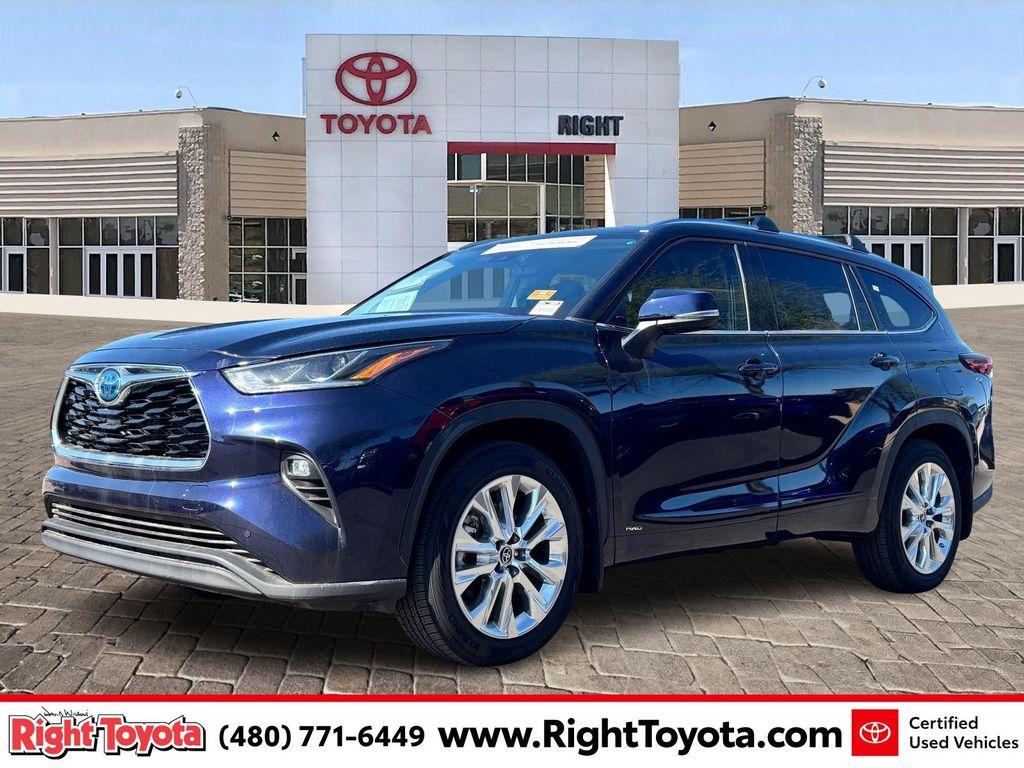used 2023 Toyota Highlander Hybrid car, priced at $46,930