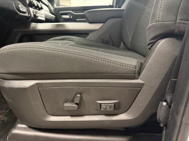 new 2025 Ram 2500 car, priced at $61,960
