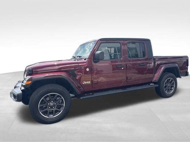 used 2022 Jeep Gladiator car, priced at $38,735