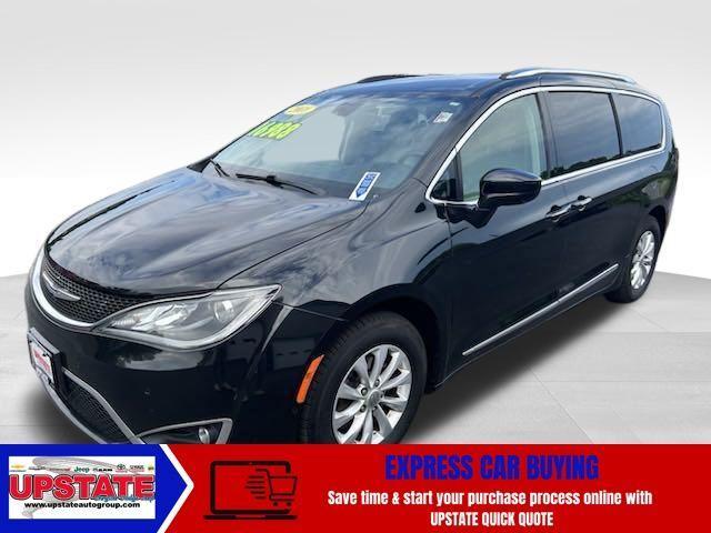 used 2018 Chrysler Pacifica car, priced at $14,387