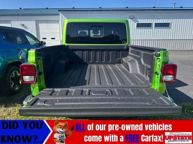 new 2025 Jeep Gladiator car, priced at $48,837