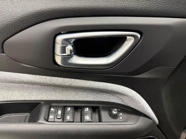 used 2022 Jeep Compass car, priced at $22,998