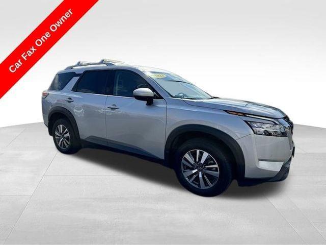 used 2023 Nissan Pathfinder car, priced at $35,294