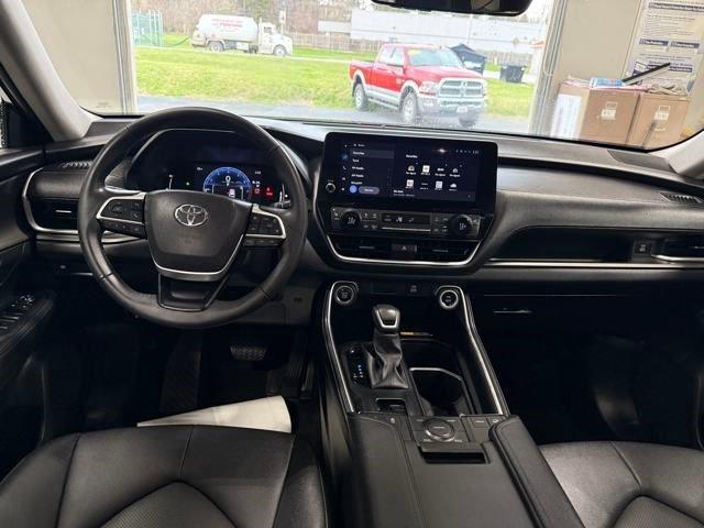 used 2024 Toyota Grand Highlander car, priced at $45,995