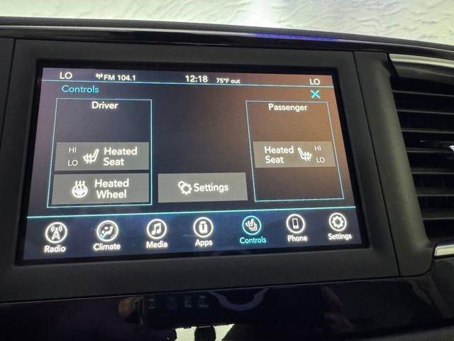 used 2020 Chrysler Pacifica car, priced at $13,992