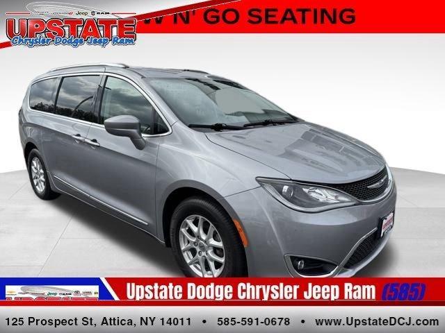 used 2020 Chrysler Pacifica car, priced at $13,992