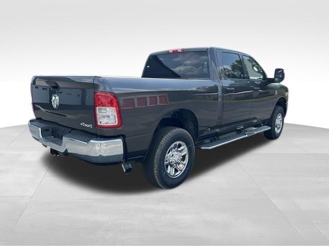 new 2024 Ram 3500 car, priced at $62,127