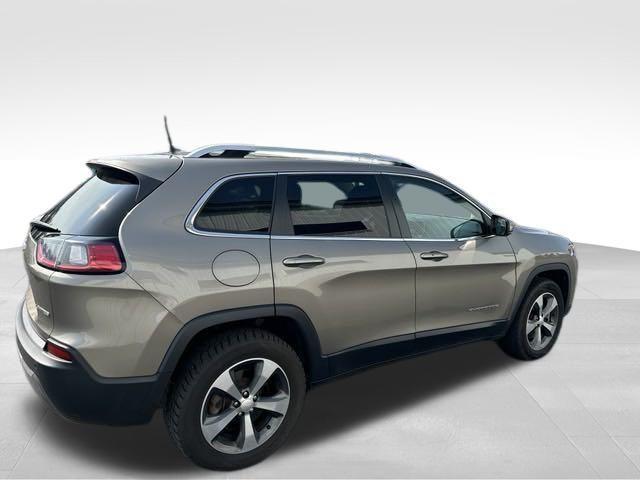 used 2019 Jeep Cherokee car, priced at $16,982