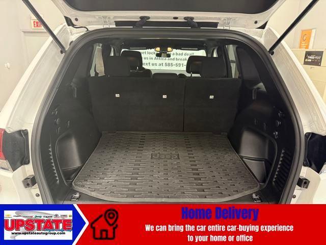 used 2021 Jeep Grand Cherokee car, priced at $23,965