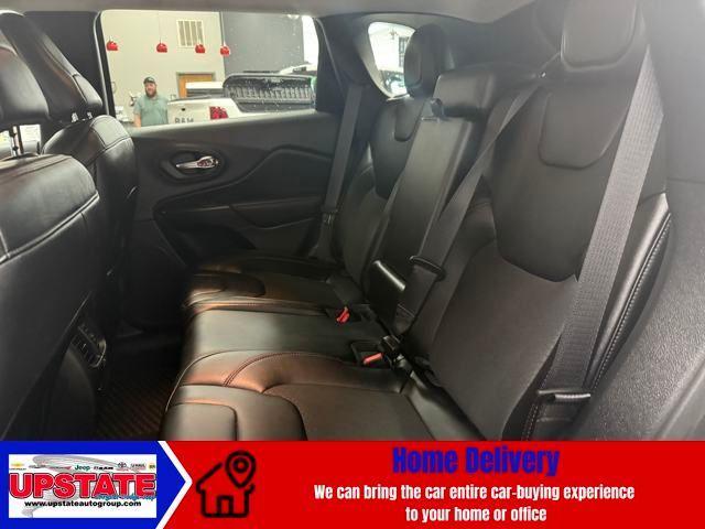 used 2022 Jeep Cherokee car, priced at $27,372