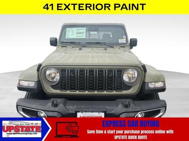 new 2025 Jeep Gladiator car, priced at $48,198