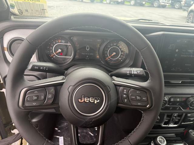 new 2025 Jeep Gladiator car, priced at $48,198