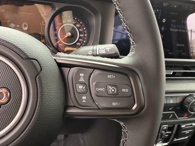 new 2025 Jeep Gladiator car, priced at $48,198
