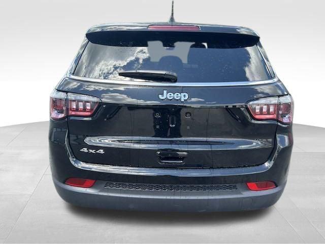 new 2024 Jeep Compass car, priced at $27,089