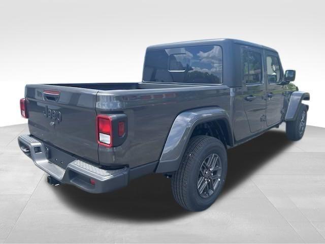 new 2024 Jeep Gladiator car, priced at $43,602