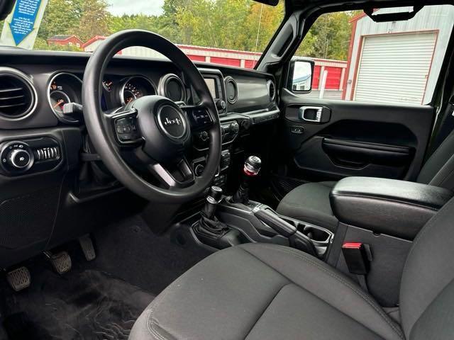 used 2021 Jeep Wrangler Unlimited car, priced at $33,316