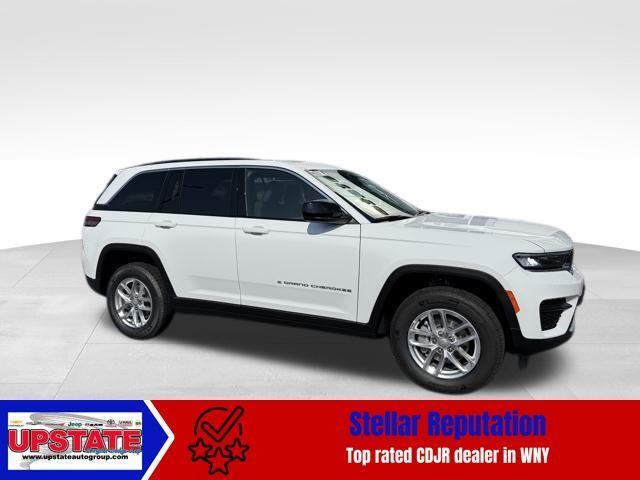 new 2025 Jeep Grand Cherokee car, priced at $42,072