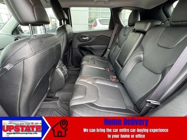used 2023 Jeep Cherokee car, priced at $25,916