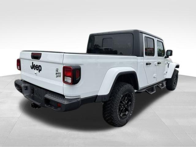 used 2022 Jeep Gladiator car, priced at $34,892