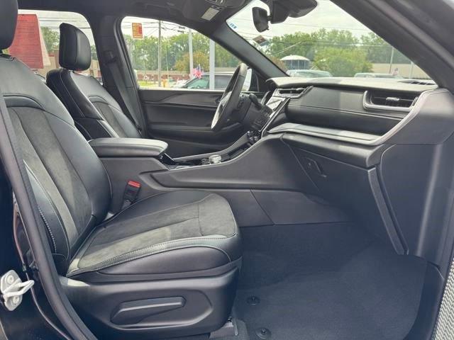 used 2023 Jeep Grand Cherokee car, priced at $38,887