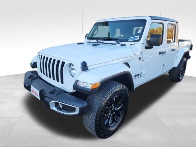 used 2022 Jeep Gladiator car, priced at $29,997