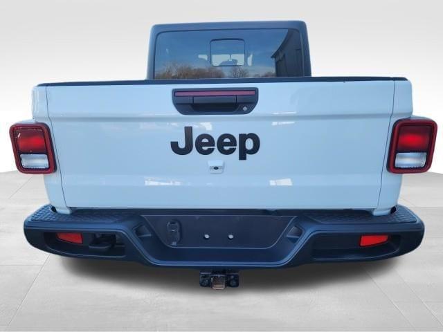 used 2022 Jeep Gladiator car, priced at $29,997