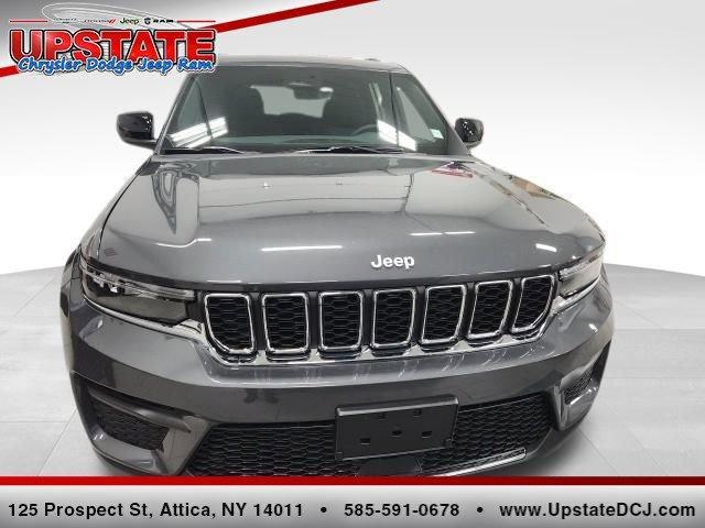 new 2025 Jeep Grand Cherokee car, priced at $39,189