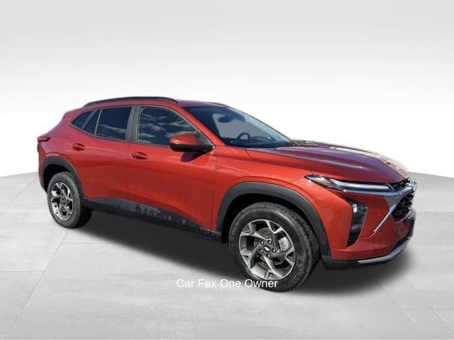 used 2024 Chevrolet Trax car, priced at $19,984