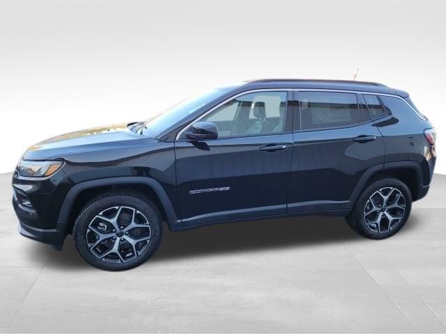 new 2025 Jeep Compass car, priced at $27,654