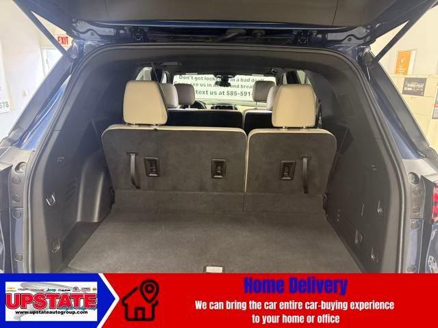 used 2023 Chevrolet Traverse car, priced at $30,731