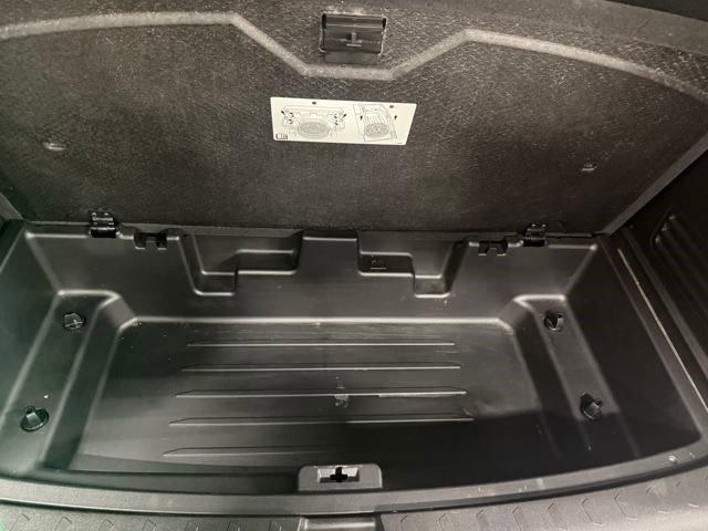 used 2023 Chevrolet Traverse car, priced at $30,731