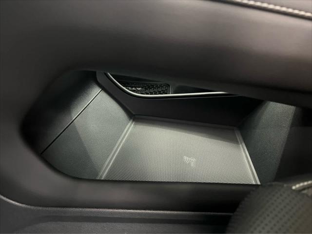 new 2025 Volkswagen Atlas car, priced at $40,700
