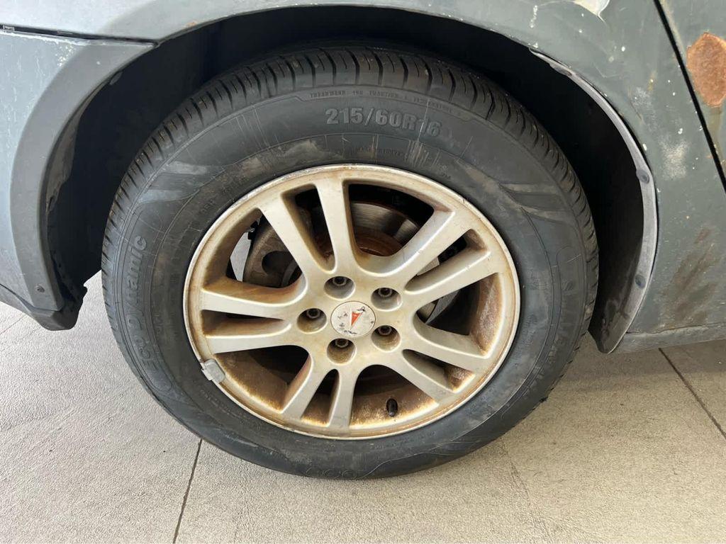 used 2006 Pontiac G6 car, priced at $2,250