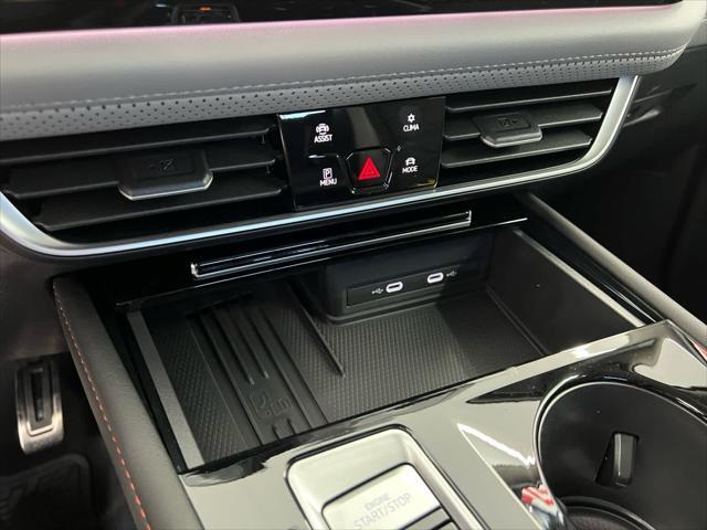 new 2025 Volkswagen Atlas car, priced at $47,370