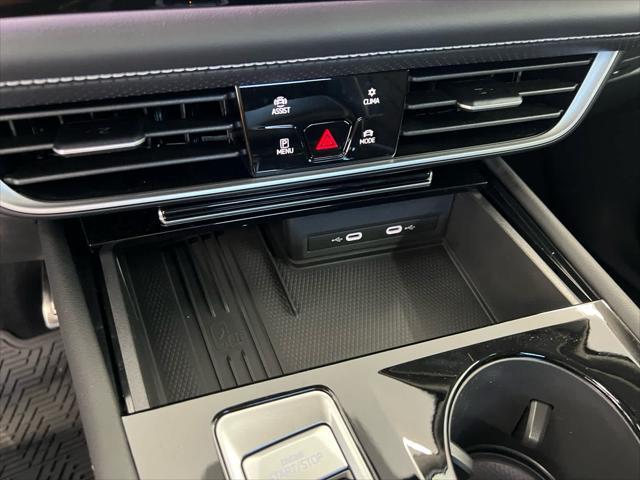 new 2025 Volkswagen Atlas car, priced at $54,956