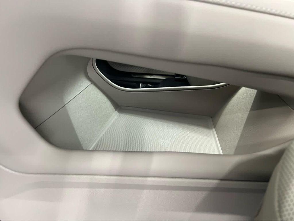 new 2026 Volkswagen Atlas car, priced at $53,099