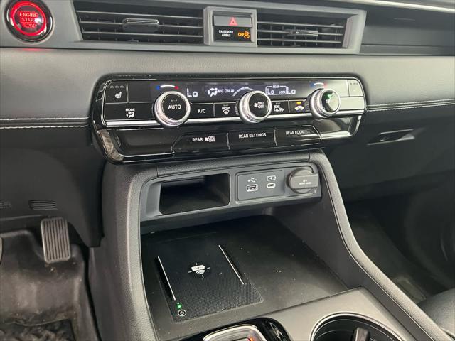 used 2023 Honda Pilot car, priced at $39,990