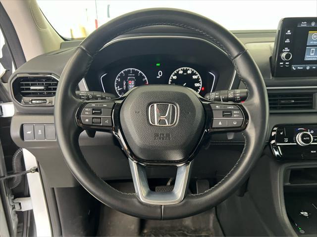 used 2023 Honda Pilot car, priced at $39,990