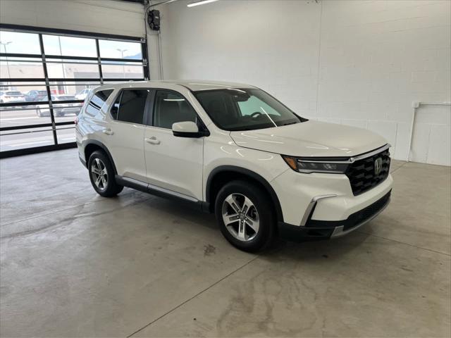 used 2023 Honda Pilot car, priced at $39,990